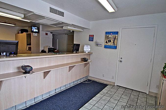 Motel 6-Capitol Heights, Md - Washington Largo Exteriör bild