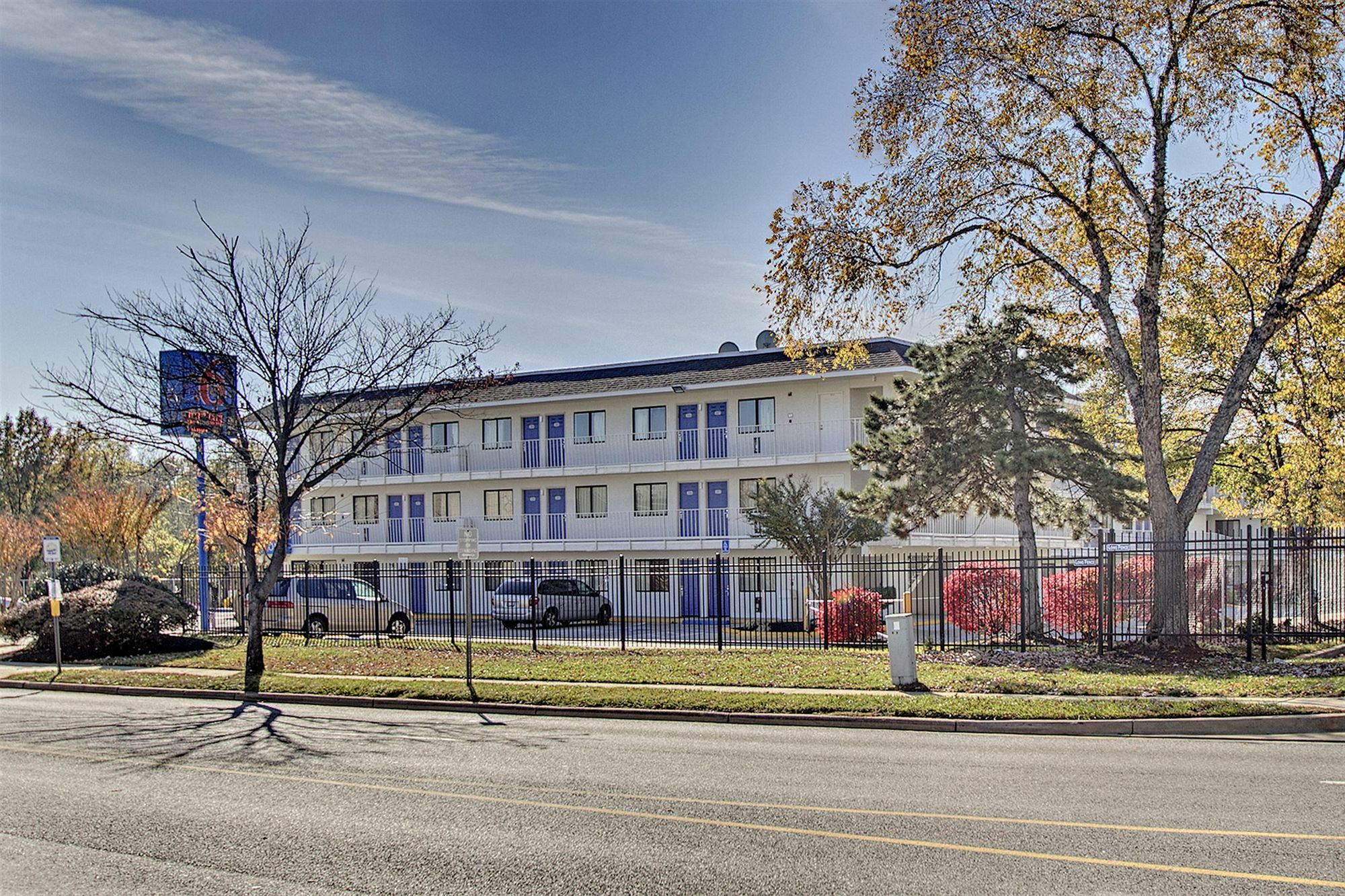 Motel 6-Capitol Heights, Md - Washington Largo Exteriör bild